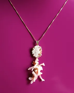 Collana a Catena con Cammeo Autentico di Torre del Greco e Corallo Rosa