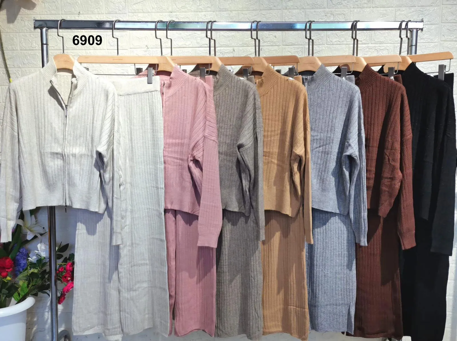 Completo Maglia con Zip Pantalone Palazzo Trama Righini Tessuto Morbido Coordinato Tuta in 7 Colori - 6909