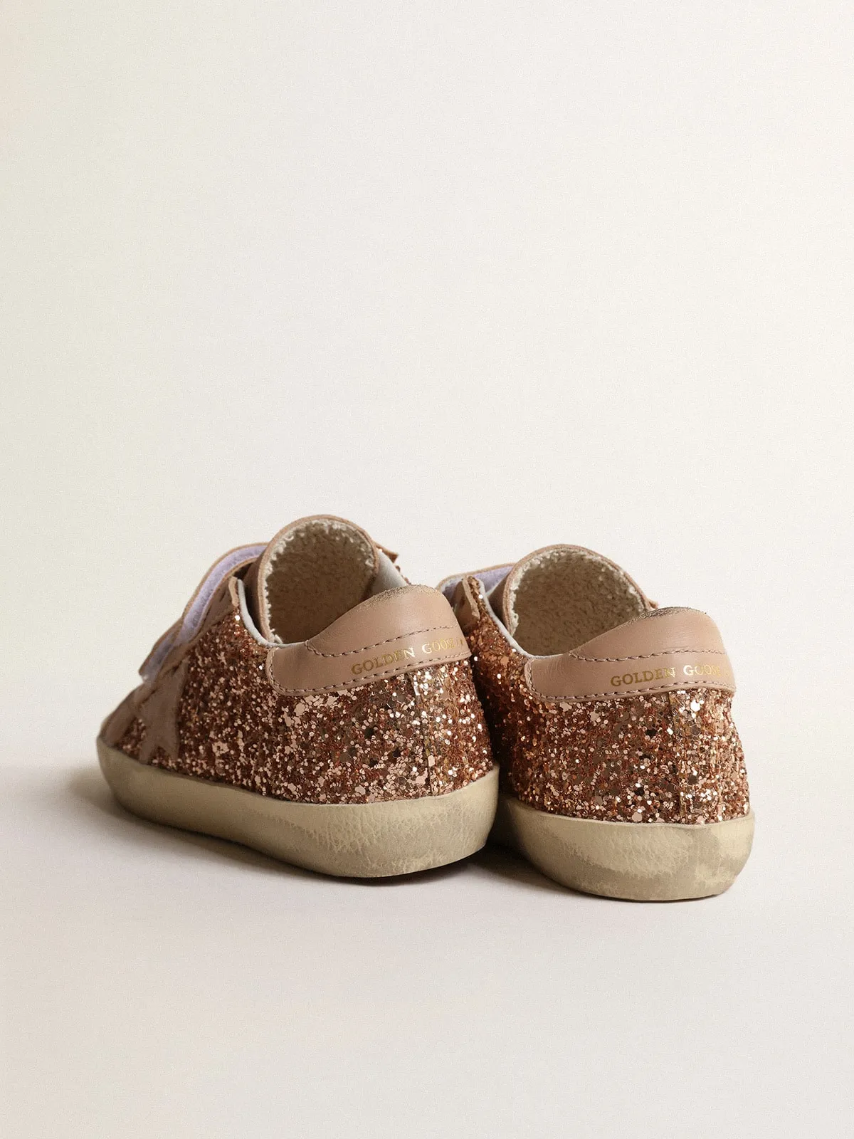 Old School Young in glitter rosa pesca con stella in suede rosa