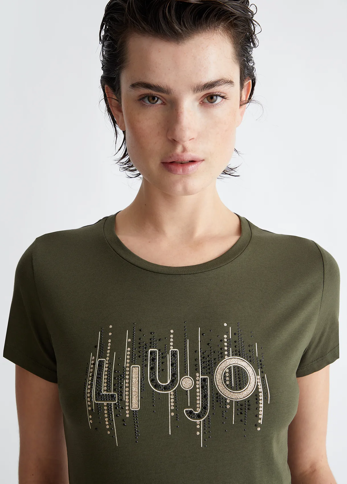 T-shirt da donna di colore verde muschio